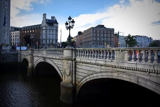 O'Connell Bridge