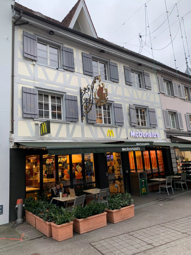 Mcdonald's Restaurant