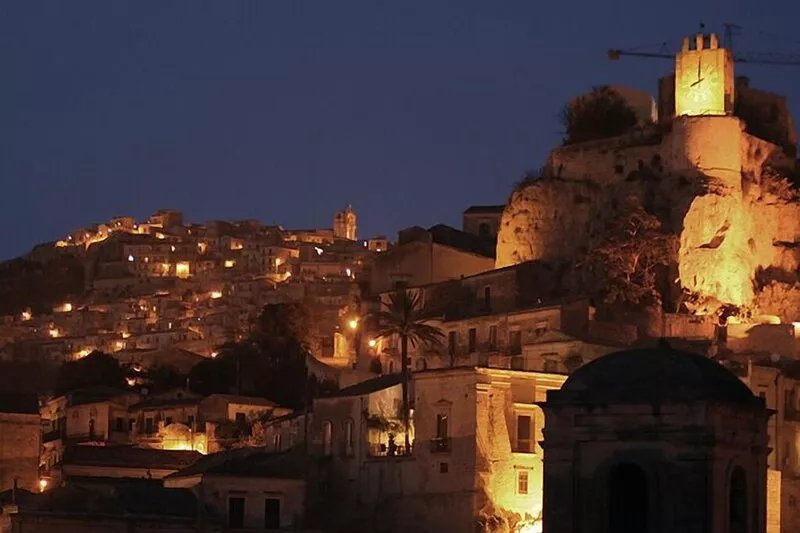Vico Muccio - historical house, finely restructured with a splendid view on the