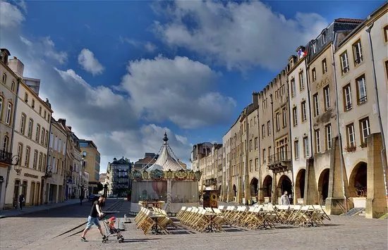 Place Saint-Louis