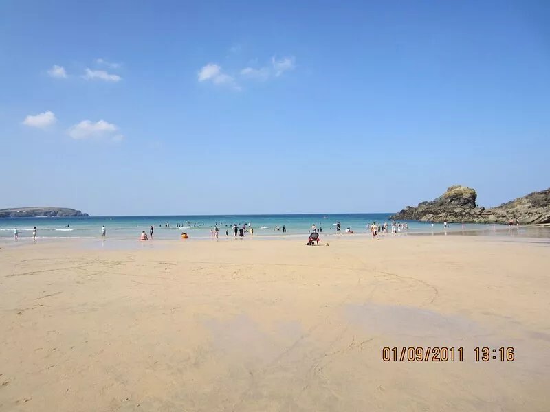 A Delightful 19th Century Beamed Cottage In Trevone Bay, 3 Mins From The Beach