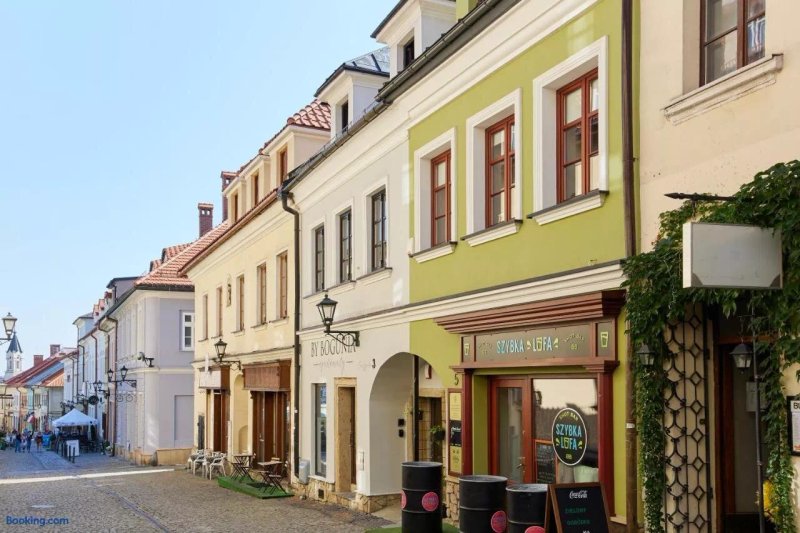 Maluch Cafe & Apartments