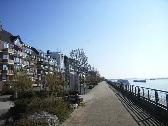 Rheinpromenade