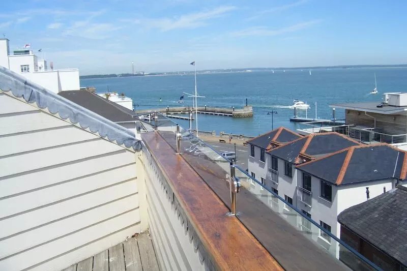 Amazing views of the Solent, situated in the heart of Cowes Old Town.