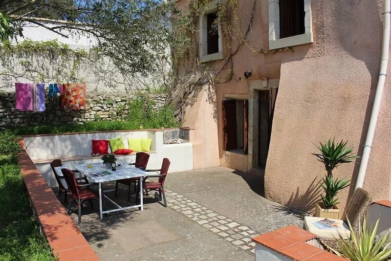 Gîte Le clos des mûriers; under the Gard sun!