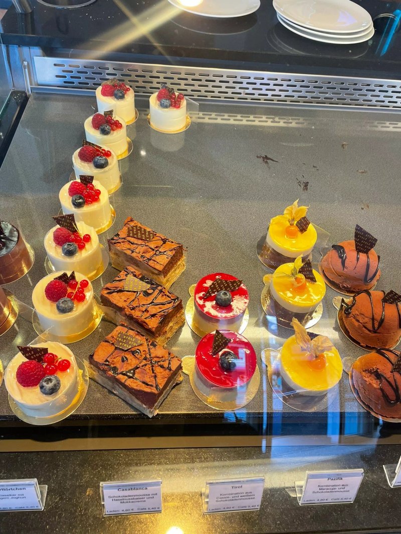 Cafe Stolz
