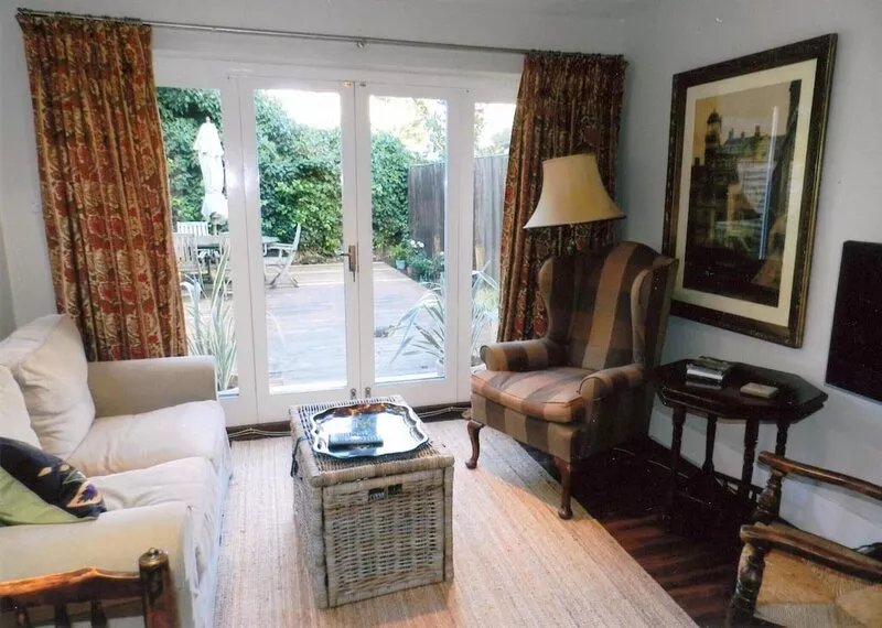 Chiswick, London,W4, 2 Bedroom Garden Flat.