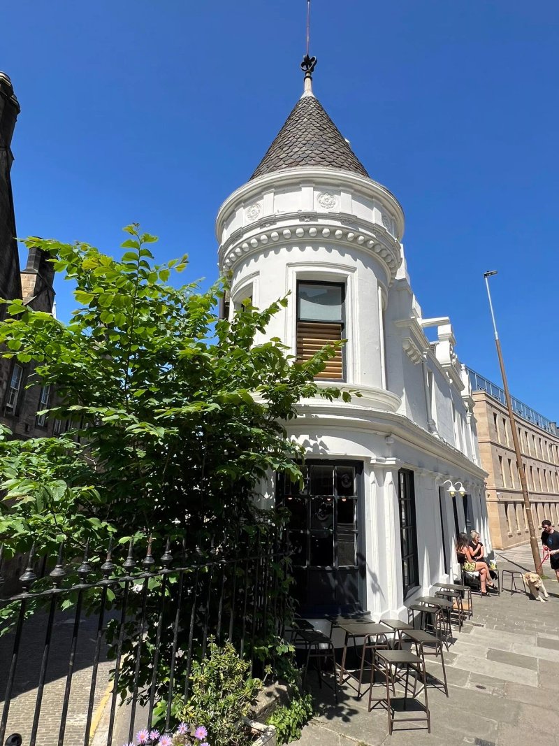 Montrose Wine Bar And Restaurant