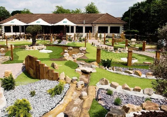 Putt in the Park - Acton Park