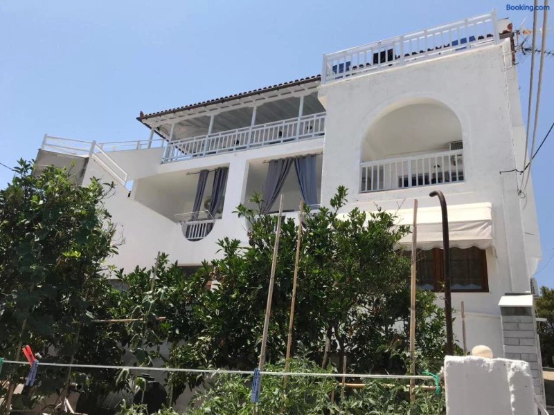 Drosakis Apartments