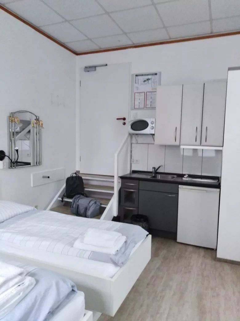 B&L Hostel