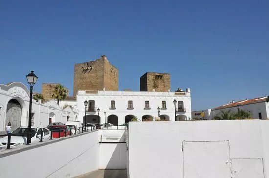 El Alcazar & La Torre Del Homenaje