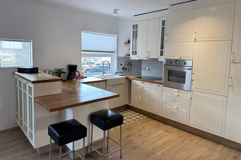 Great central apartment with 2 bedrooms
