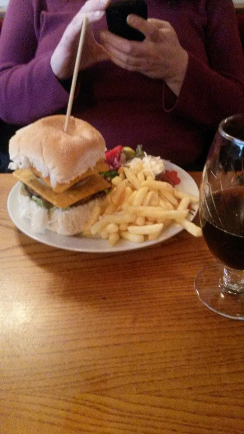 White Hart Pub B & B