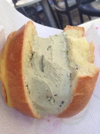 Gelateria Mastrociliegia
