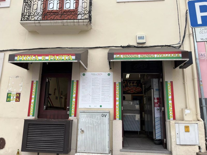 La Piccola Cucina Italiana Pizza e Pasta
