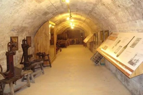 Musee Du Vin Et Du Negoce