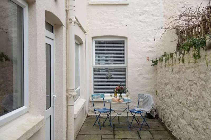 The Tall House -  a house that sleeps 8 guests  in 4 bedrooms