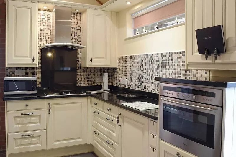 3 bedroom accommodation in Cwmbach, near Whitland