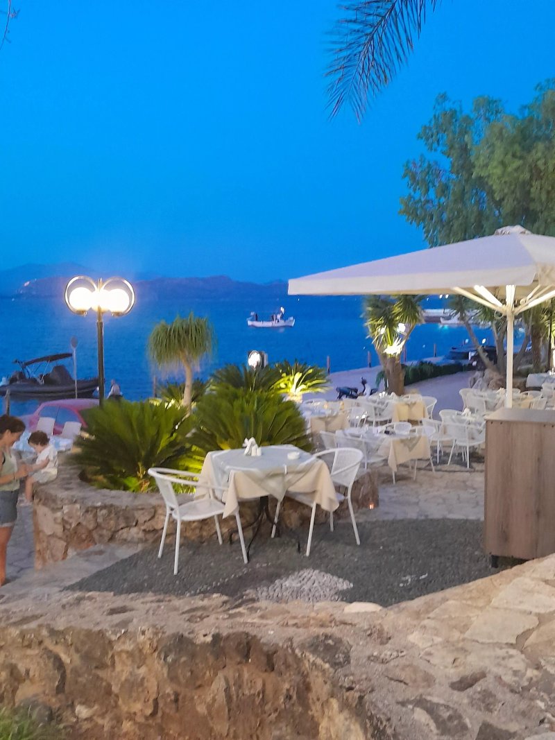 Avalon Restaurant