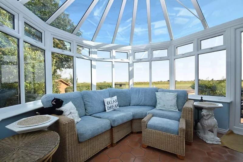 Tollgates, family friendly holiday cottage, sleeps 9,  Rye, East Sussex