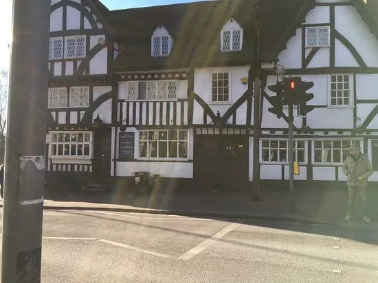 Ye Olde Chequers Inn