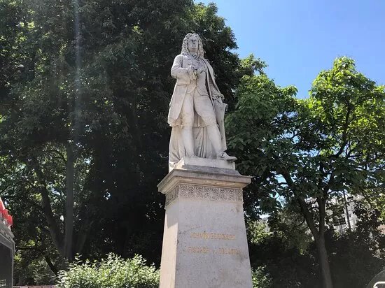 Statue Johann Bernhard Fischer von Erlach
