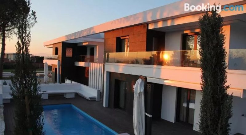 Luxury relaxing villas panorama