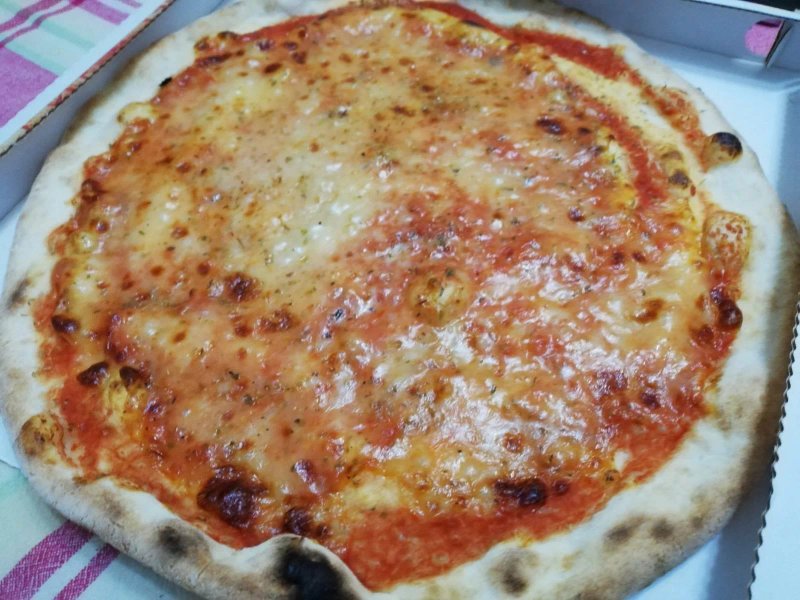 Pizzeria Giallo Reale di Gatta Cesare