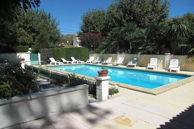 Apartment 'Les lavandes' - Tastefully Restored Provencal Farmhouse