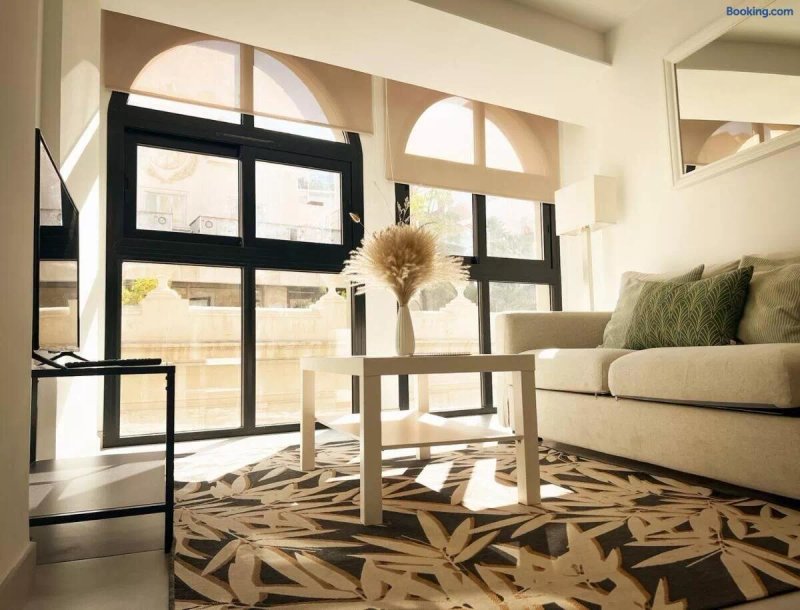 Palm Suites