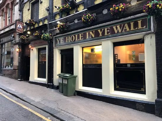 Ye Hole in Ye Wall