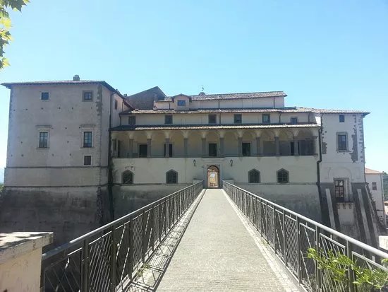 Castello Colonna - Centro Internazionale per l'Arte Contemporanea