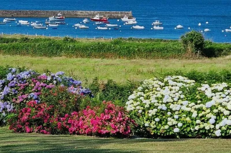 Beautiful and charming abode with exceptional views of the sea rated 4 stars