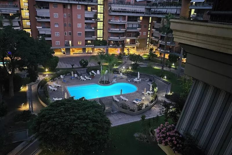 Rome Phoenix Suite cozy elegant, terrace and pool dream eur center