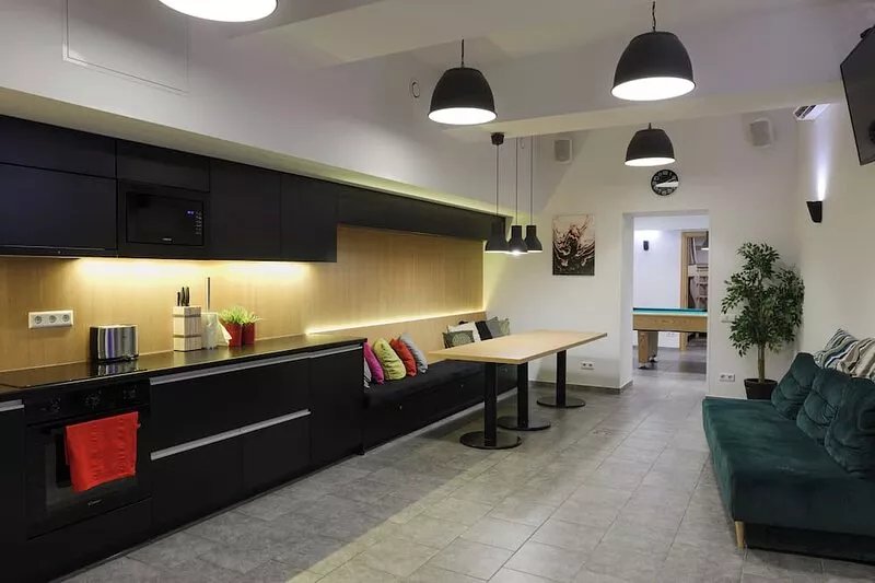 Bomb Shelter apartment Vilnius (central+ free parking)