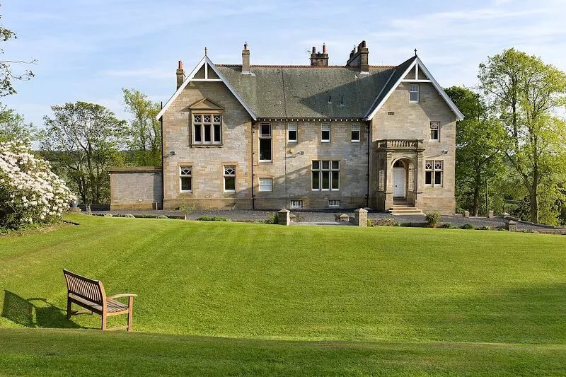 Re-Imagined Historical Country House Retreat
