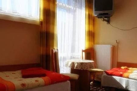 Uslugi Hotelarskie SDS