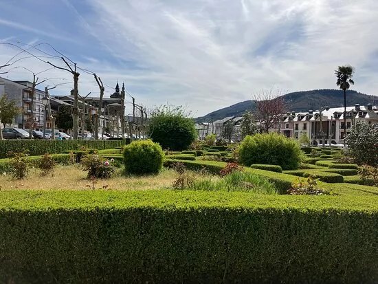 Jardin De La Alameda