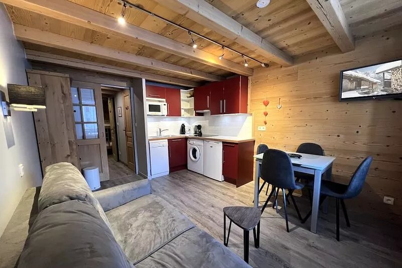 Parnasse 203 - Apartment 3* on the ski slope, in the village for 4 people