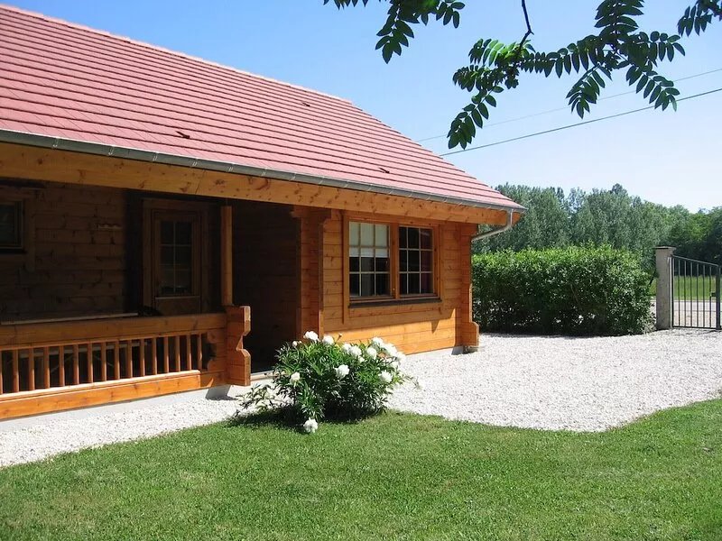 Brand New Traditional Chalet