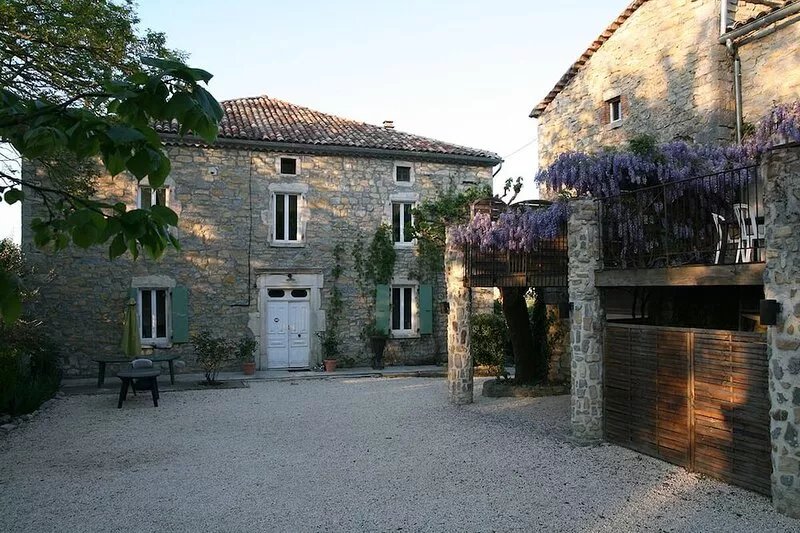 Gîte "La Magnanerie" Mas les Teyssiers in Grospierres