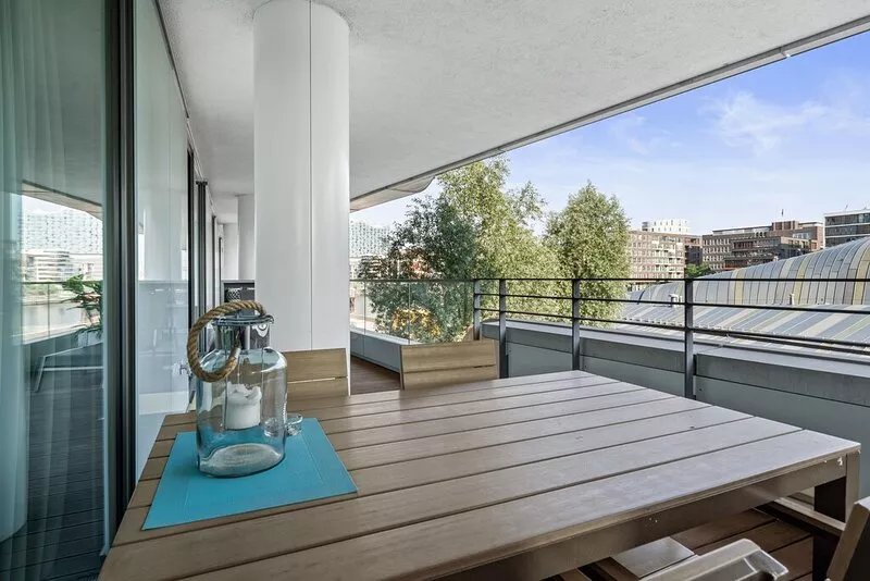 Hafencity, Marco Polo Tower, exclusive location, pure luxury, harbor view