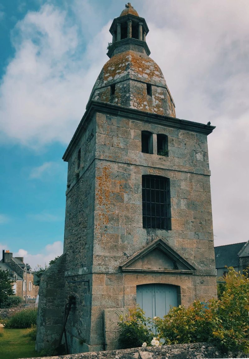 Vieille eglise Saint-Cieux