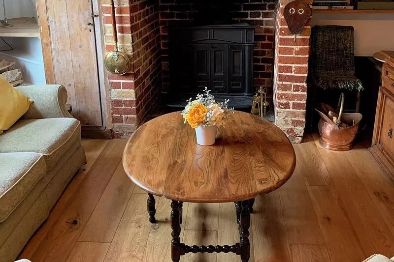 Charming Grade II listed cottage in the heart of the Suffolk countryside