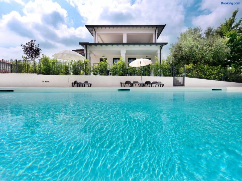 Residence Fiore Rosso