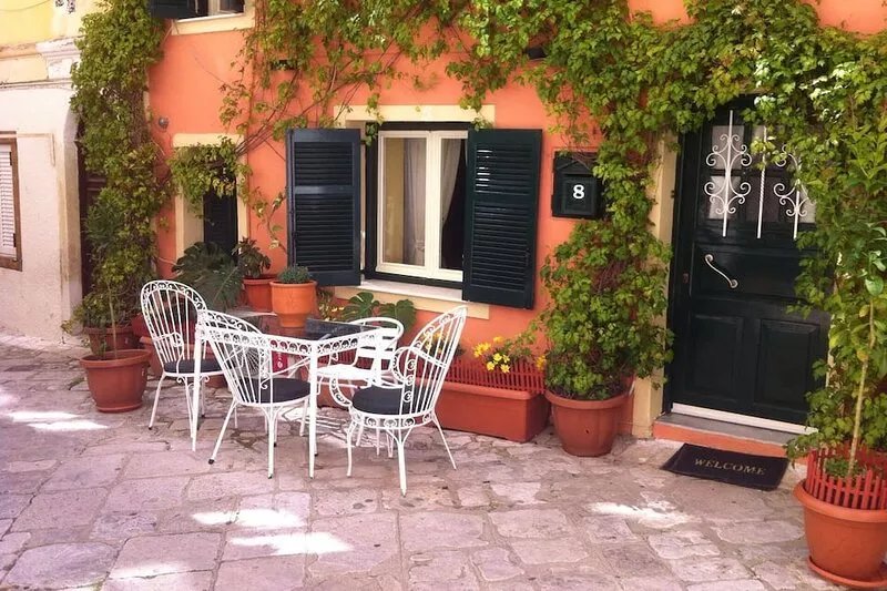 House in the center of Corfu Town