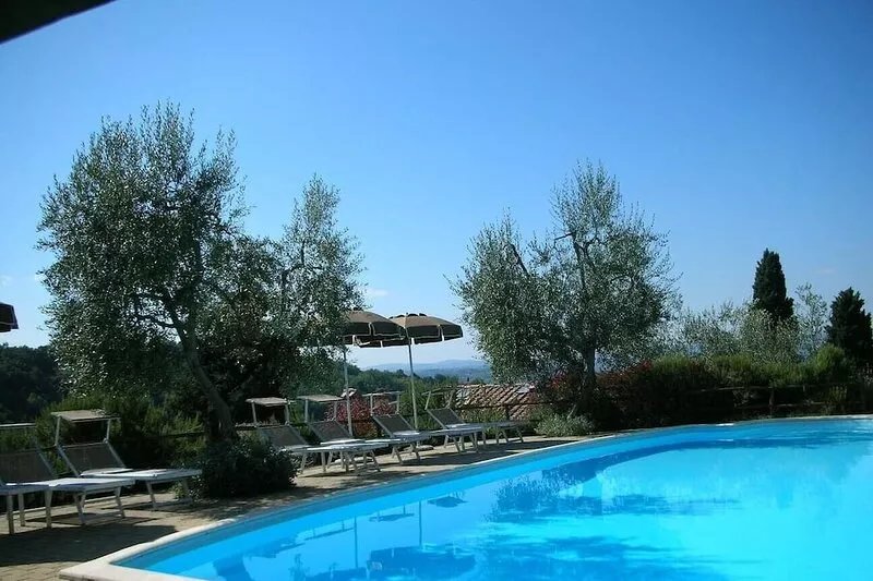 GUFO: Peaceful apartment close to Tuscany 's best treasures, 1 mile from shops