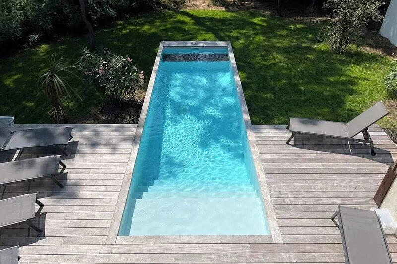 Landes villa with swimming pool 800 metres from the beach