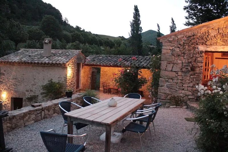 House with authentic charm in Provence